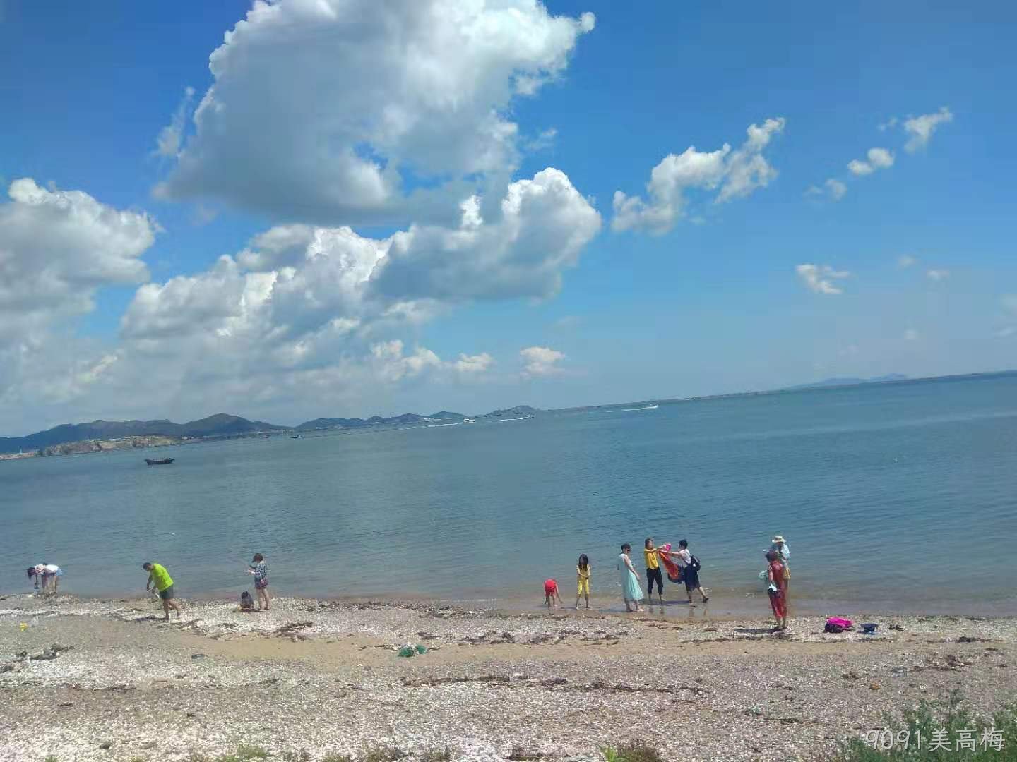 9091美高梅公司举行海边团建活动